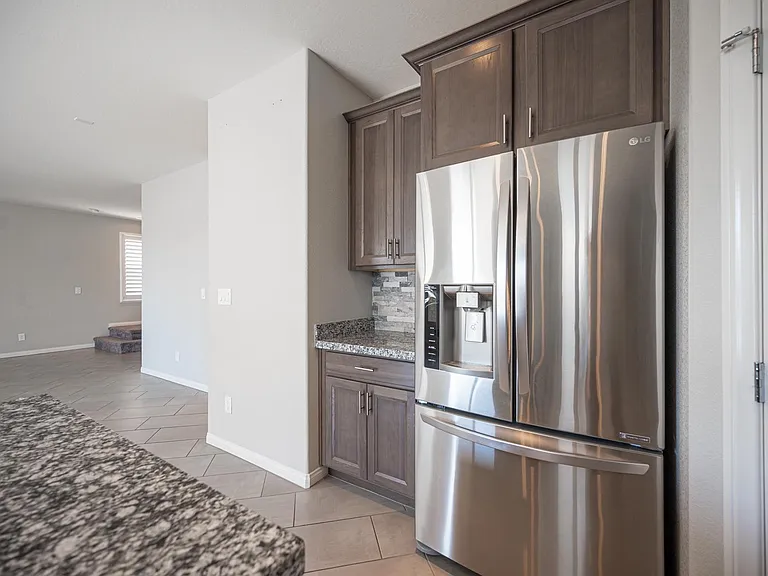 6198 Hays Cove Ct — Photo 20