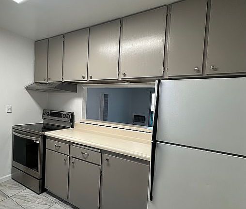 5th image of 1060 Oak Grove Rd APT 37