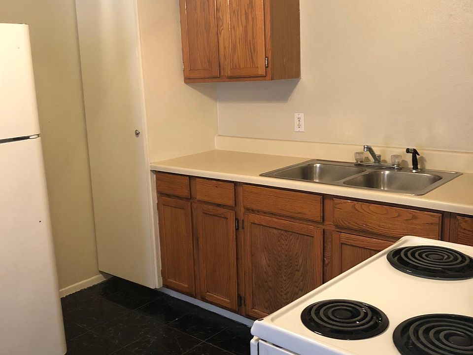 1st image of 1700 Us Highway 80 E APT 8
