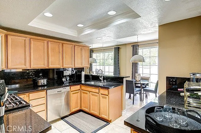2439 Paseo Circulo — Photo 13