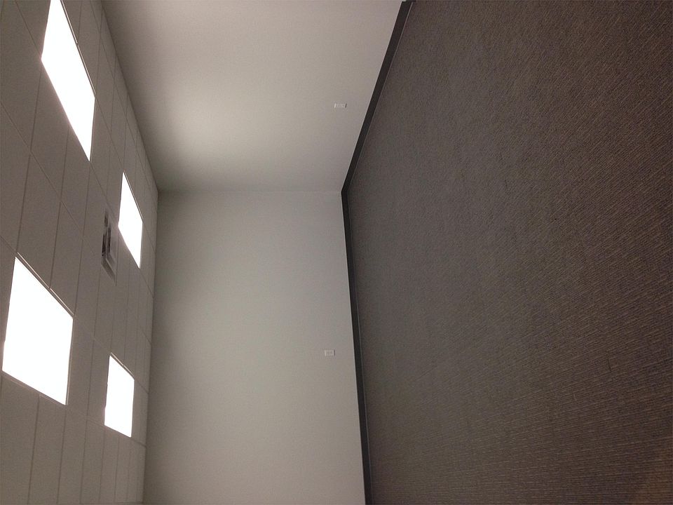 2nd image of 970 Logan St Ste 211