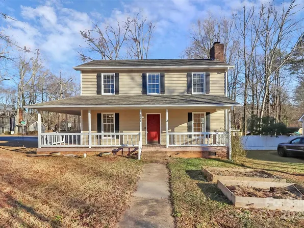 6558 Regatta Ln, Charlotte, NC 28227