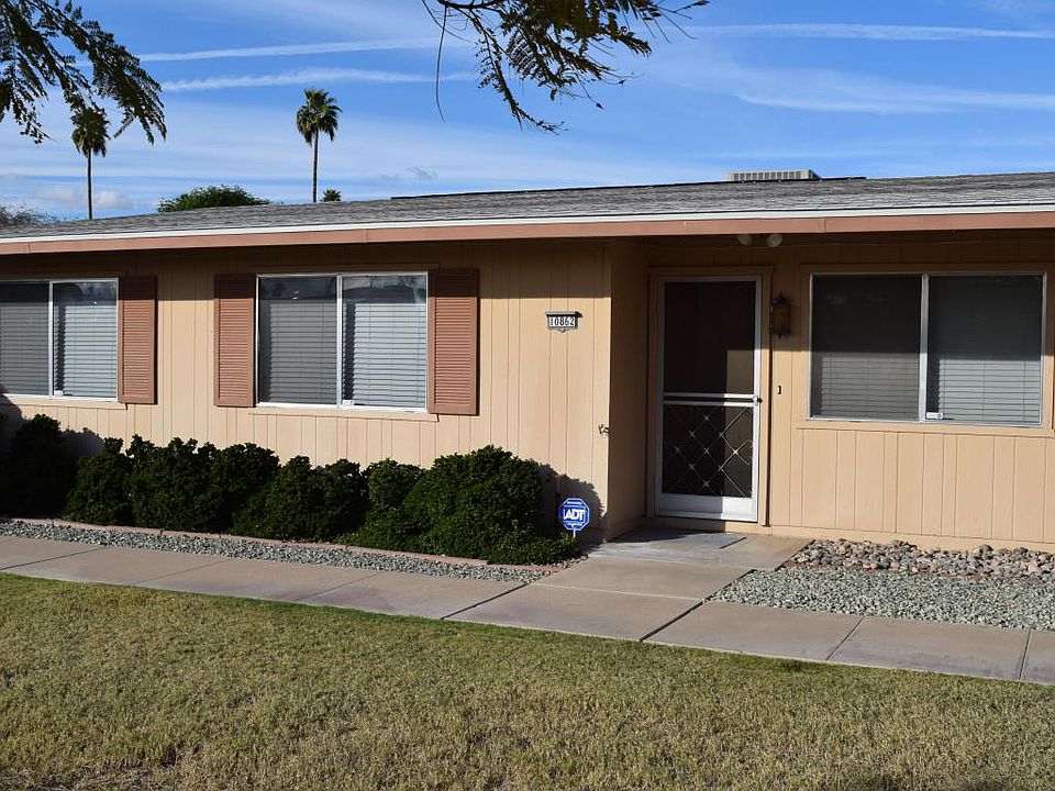 1st image of 10862 W Santa Fe Dr
