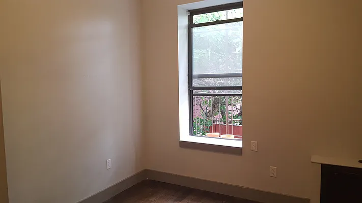 Rented by Sam Tabak | media 5