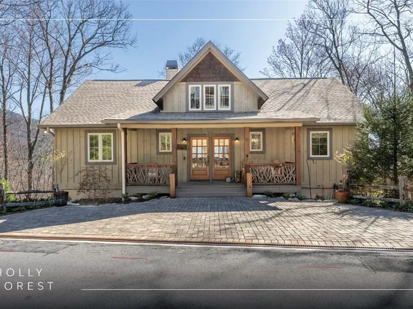 83 Flyaway Circle, Sapphire, NC 28774