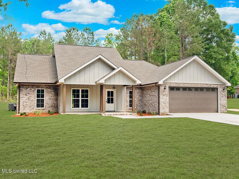1st image of 108 Hickory Rdg