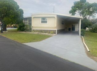 97 Emerald Dr E, Dundee, FL 33838