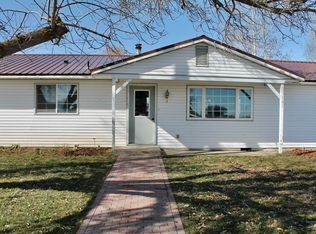 185 N 1st St, Richfield, ID 83349