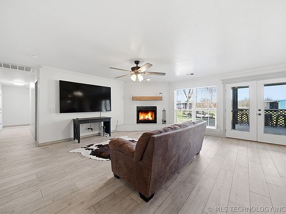 5th image of 15319 E 470th Rd