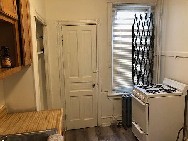 1st image of 2713 N 16th St Floor 2