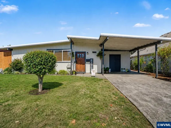 1227 SW Oregon Ave, Dallas, OR 97338