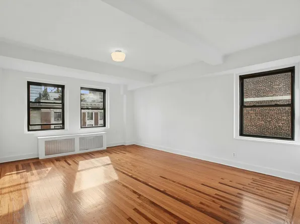 253 West 72nd Street image 1 of 22