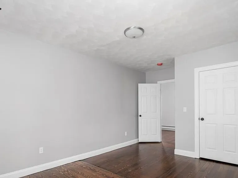 92 Spring St #2F — Photo 10