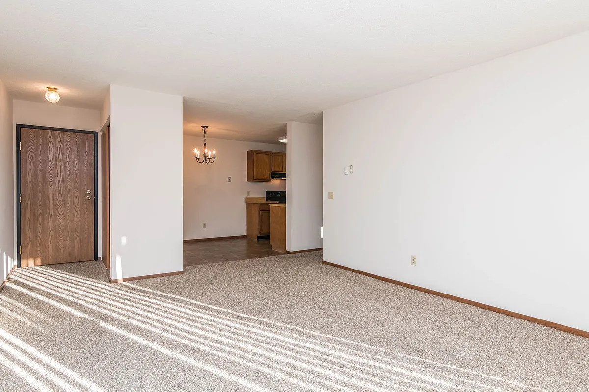 Building Photo - Bridgewood Estates
