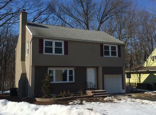 16 Skytop Ter, Montclair, NJ 07043