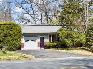 1611 Maple Hill Rd, Castleton, NY 12033