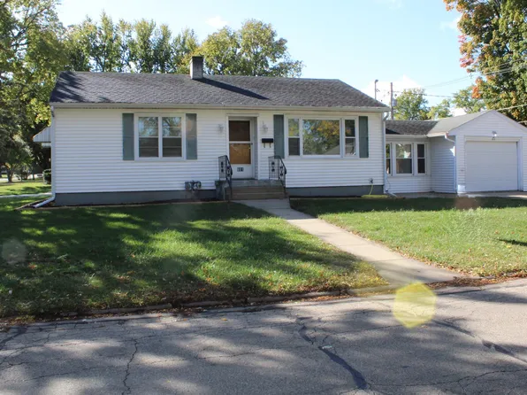 601 College Ave S, Ottawa, IL 61350