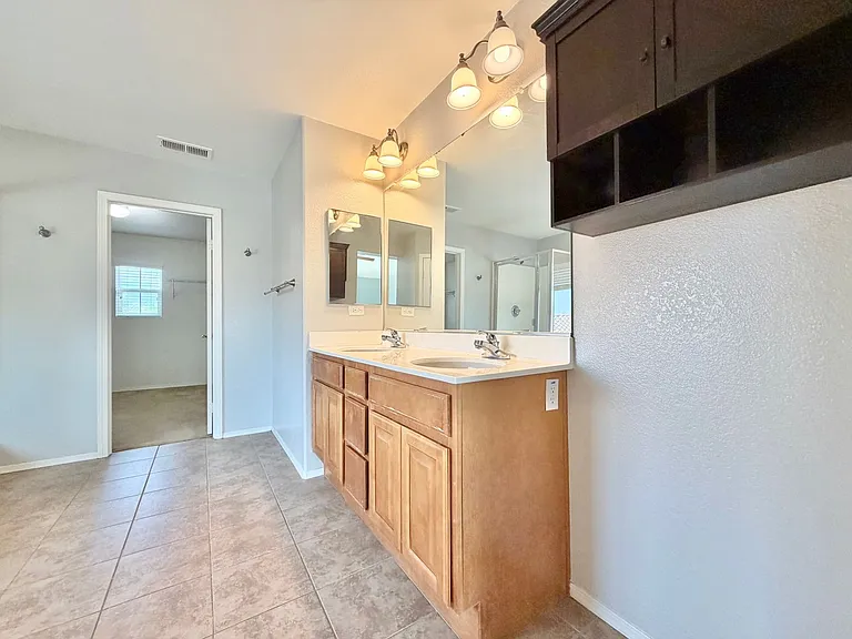 36367 Sicily Ln — Photo 42