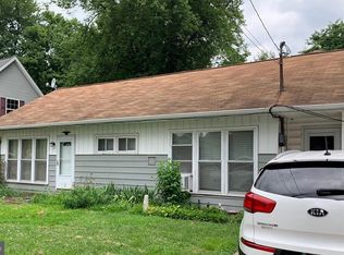 486 Willow St, Highspire, PA 17034