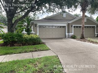 5924 Phoebenest Dr, Lithia, FL 33547