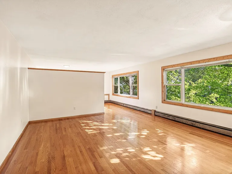 501 Ashland Ave — Photo 10