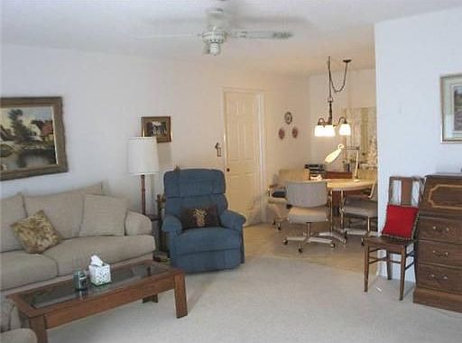 4th image of 1317 Whitebridge Dr APT B