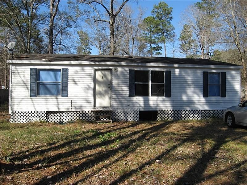 1st image of 18667 Breezy Ct