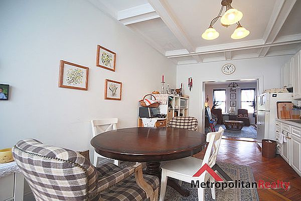 1st image of 517 8th Ave APT 3