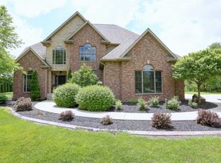 1545 E State Route 9, Paxton, IL 60957