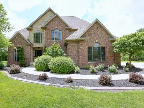 1545 E State Route 9, Paxton, IL 60957