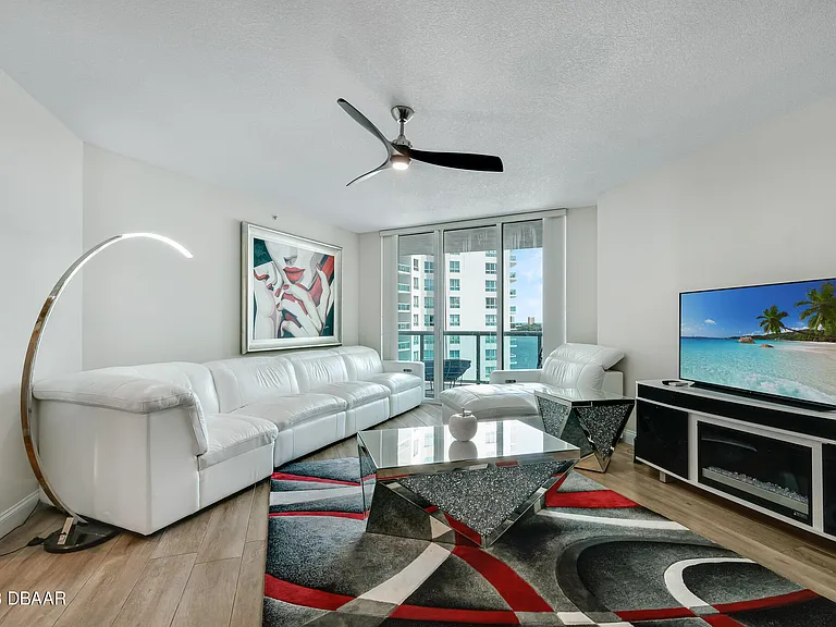 231 Riverside Dr #1006 — Photo 14