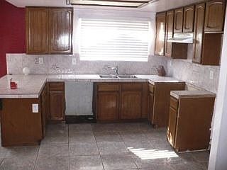 2nd image of 9655 Whitewood Ct