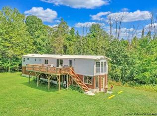 16 Annas Ln, Catskill, NY 12414
