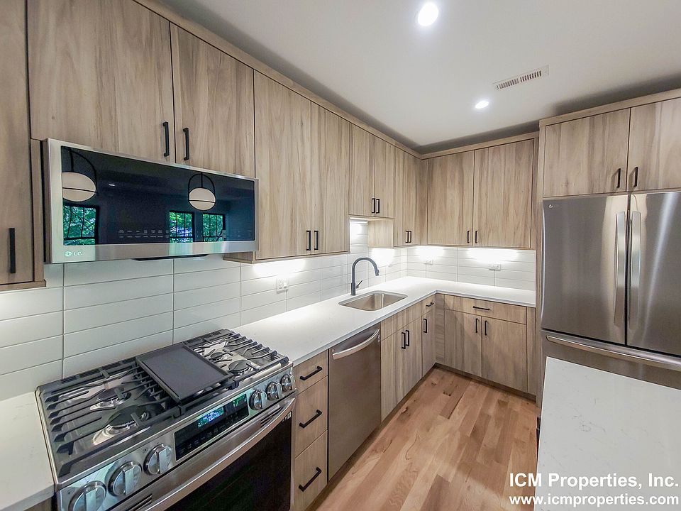 1st image of 4853 N Seeley Ave #2