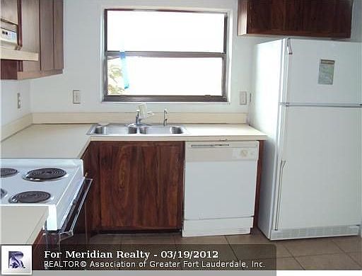 1st image of 10811 Royal Palm Blvd #6