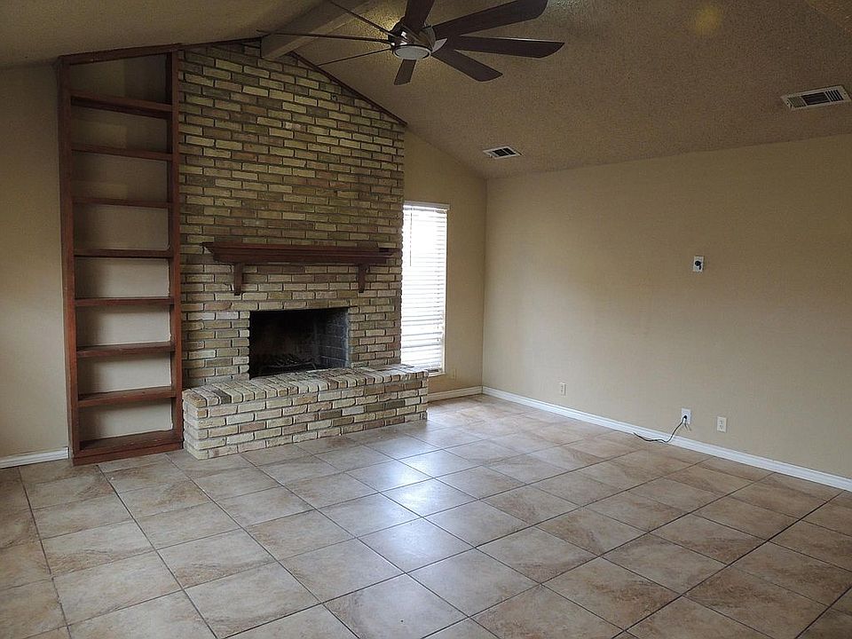 1st image of 5111 W Illinois Ave