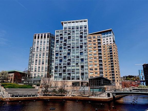 3rd image of 200 Exchange St Unit 1113
