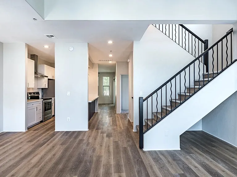 Dolce Villagio Townhomes — Photo 26