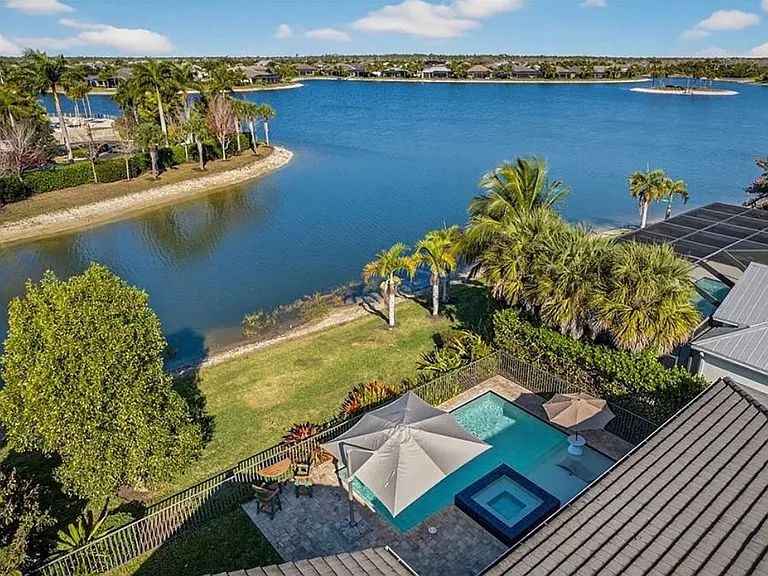 14835 Dockside Ln — Photo 49