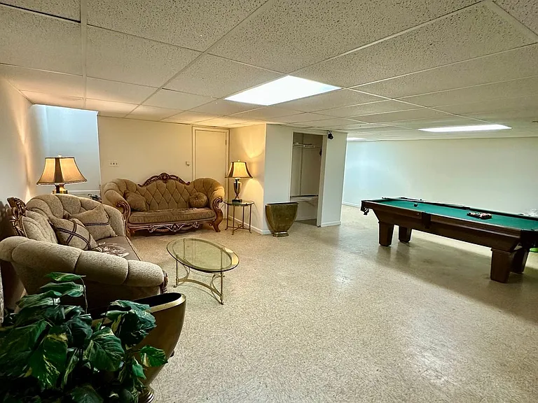 40 Wagon Wheel Dr — Photo 36