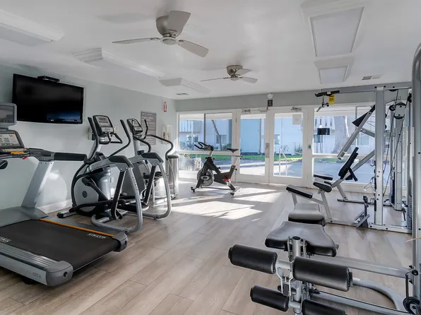 Sage at Cupertino, 175 Calvert Dr APT A109, Cupertino, CA 95014