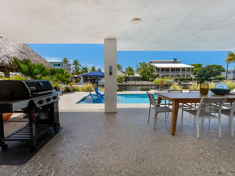 153 Valencia Dr — Photo 26