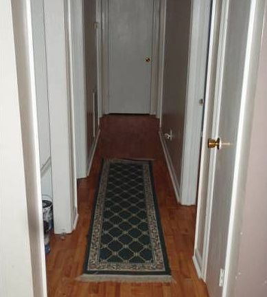 4th image of 302 N 11th St