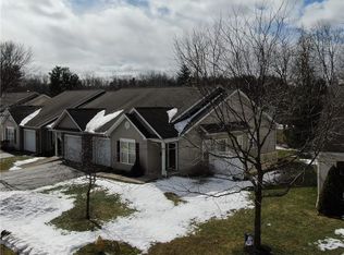 205 Rayfield Cir, Webster, NY 14580