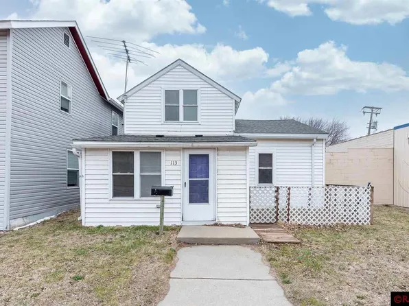 113 Main St E, Waterville, MN 56096
