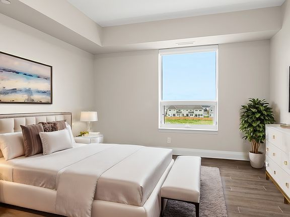 5th image of 1560 Rockwell Dr #912