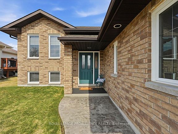 4th image of 153 Lester Rd