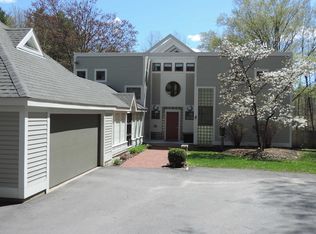 277 Hedgerose Ln, Hopkinton, NH 03229