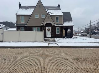 500 Gilbert Ave, Follansbee, WV 26037