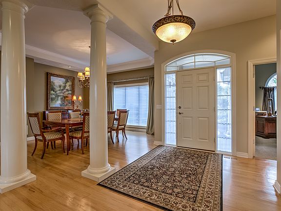 3rd image of 17764 Bay Wood Dr